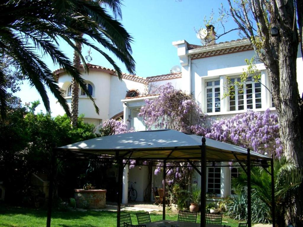Domaine Saint Nicolas Bed & Breakfast Perpignan Exterior foto